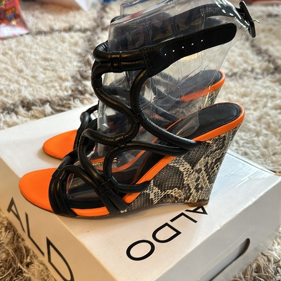 Aldo “Bish” sandals.  Us 38 - Picture 5 of 8